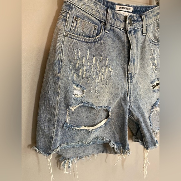 One Teaspoon One X “The Ledgend” Distressed Jean Shorts Size 23 - Picture 4 of 16